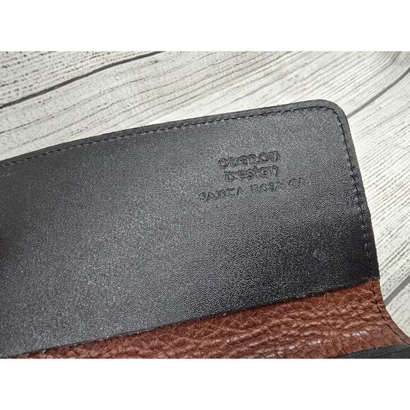 Oberon Design Pebbled Leather Check Book Cover - Brown With Tree - Picture 4 of 6